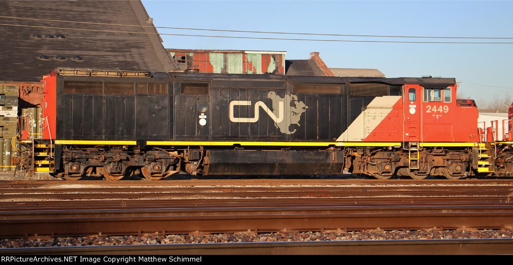 CN 2449